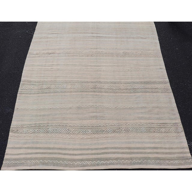 Textured Horizontal Stripe Design Turkish Vintage Kilim Rug in Soft Pastels For Sale In Atlanta - Image 6 of 11