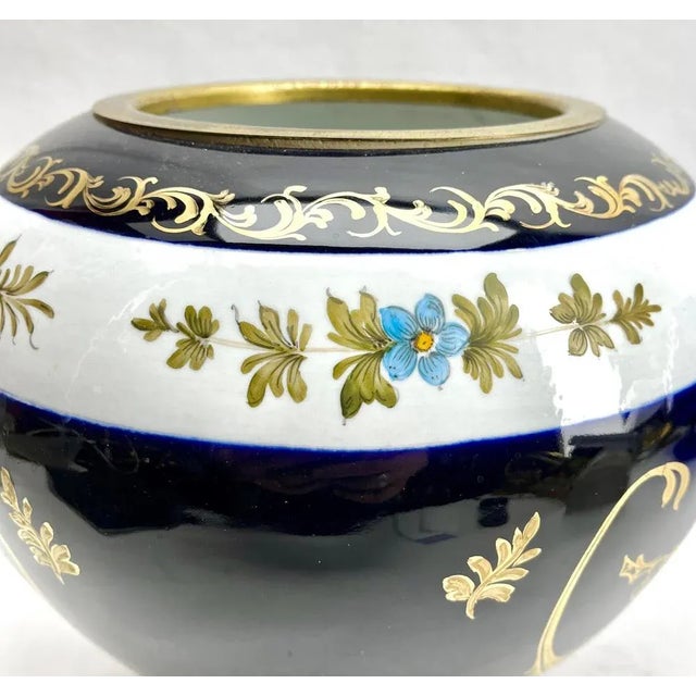 Art Nouveau Porcelian Vase, 1930 For Sale - Image 11 of 12