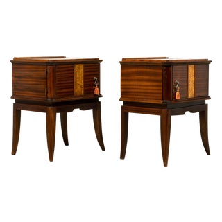 Pair of French Art Deco Mahogany and Burl Wood Nightstands, 1930s For Sale