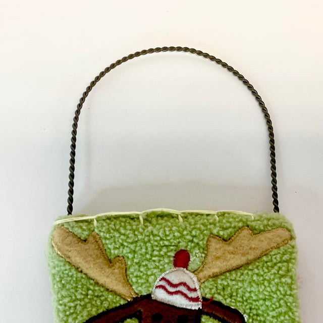 1980s Vintage Boho Chic Arts & Crafts Christmas Reindeer Door Hanger. For Sale - Image 4 of 8