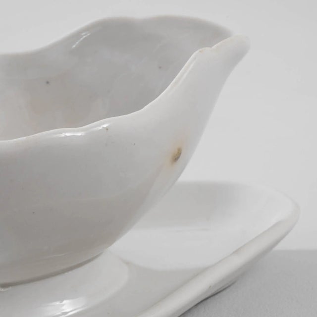 1900s Belgian Porcelain Sauceboat For Sale - Image 9 of 9