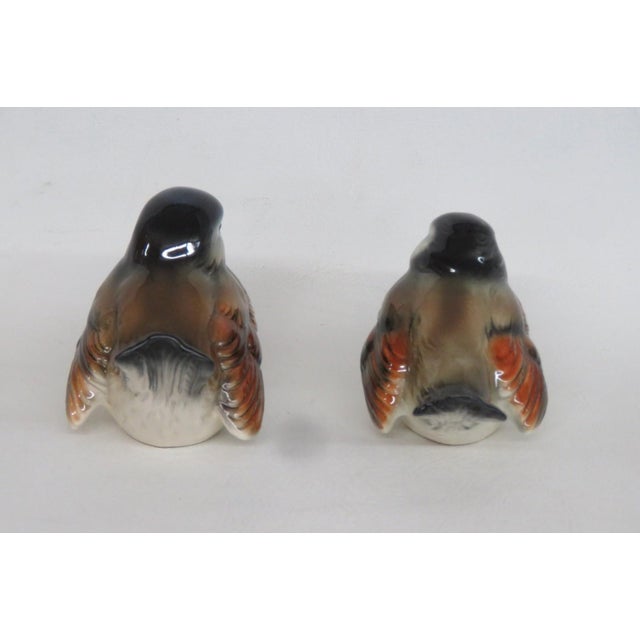1970s Goebel W Germany Cv73 and Cv74 Pair of 2 Porcelain Sparrow Bird Figurines 4899b For Sale - Image 5 of 18