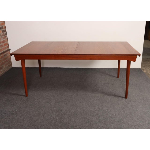 Danish Modern Finn Juhl for France and Daverkosen extension table model 540, ca. mid-1950s (early example pre-dating the...