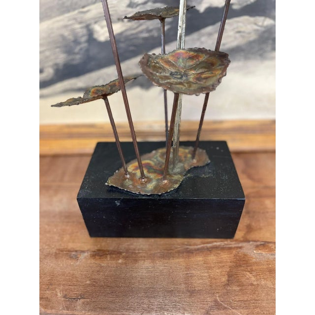 Brass Vintage 1970s Curtis Jere Style Brutalist Lily Flower Sculpture For Sale - Image 8 of 8