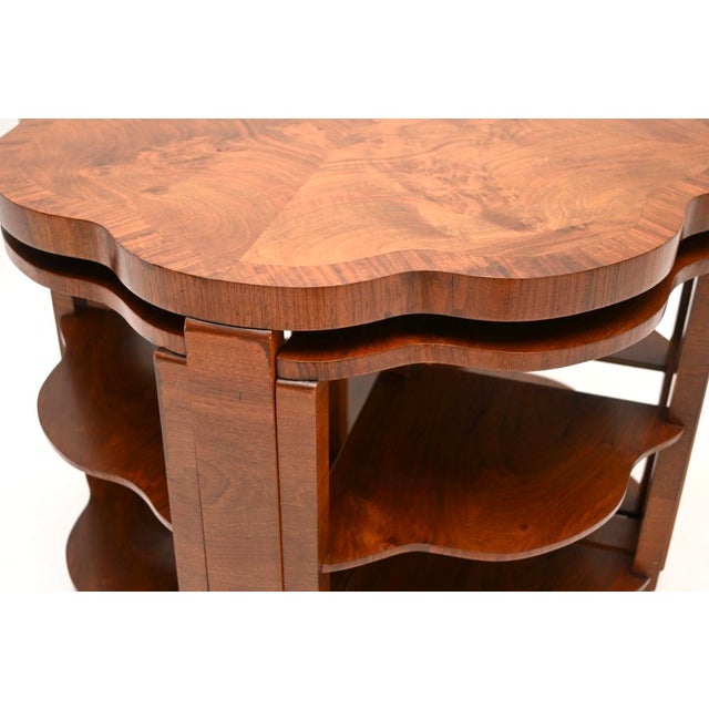 Brown Art Deco Burr Walnut Nesting Coffee Table attributed to Harry and Lou Epstein, 1930, Set of 5 For Sale - Image 8 of 12