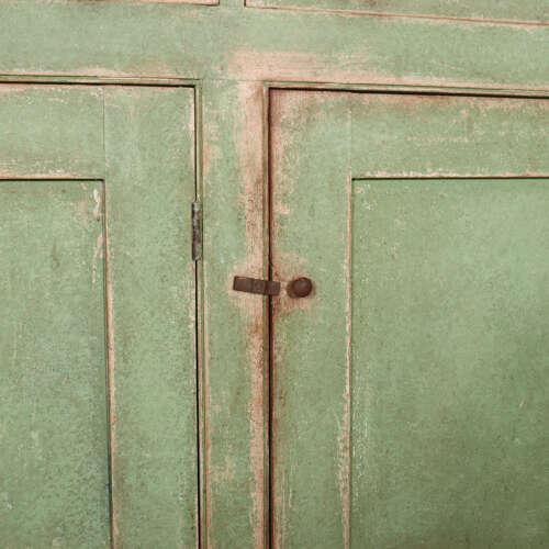English Farm House Dresser Base For Sale - Image 11 of 18