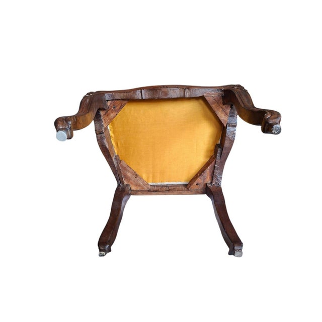 Louis XV Genoese Chairs in Walnut, 1750, Set of 8 For Sale - Image 9 of 18