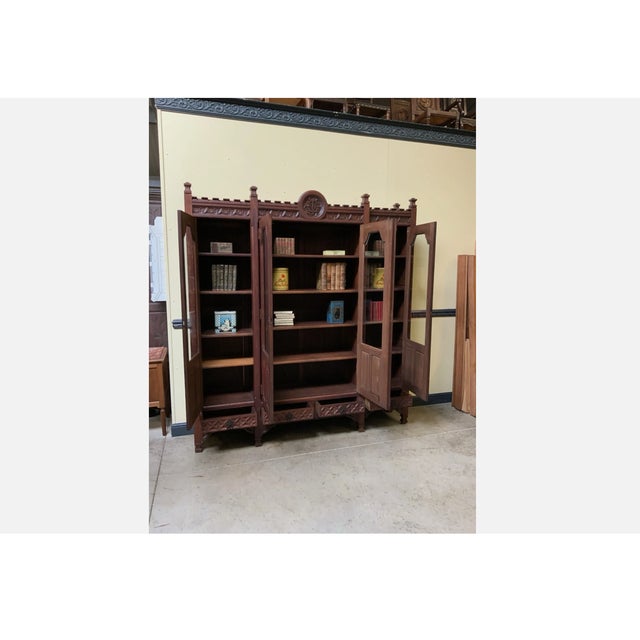 Age: circa 1880 Wood type: solid oak Condition: very good, meticulously maintained, fully restored original condition...