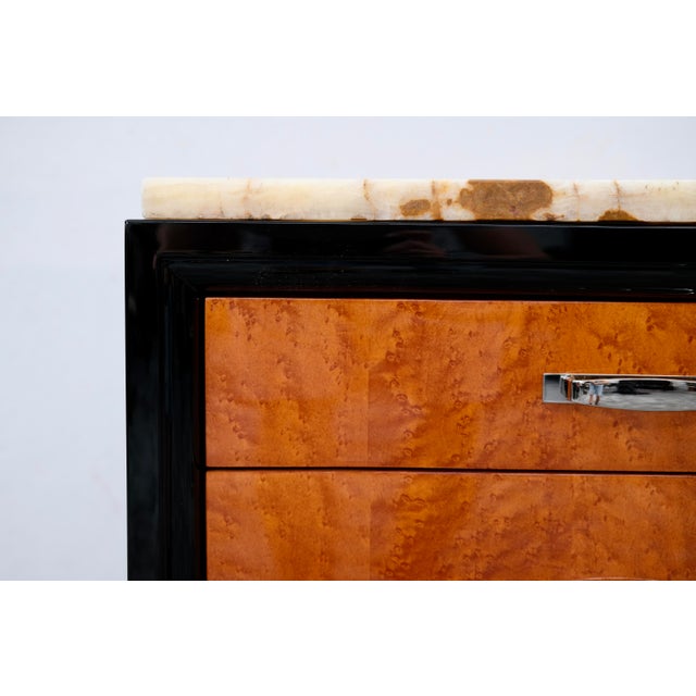 Art Deco High-Gloss Black Lacquered Chest of 5 Drawers with Birds-Eye Maple, 1930s For Sale - Image 3 of 13