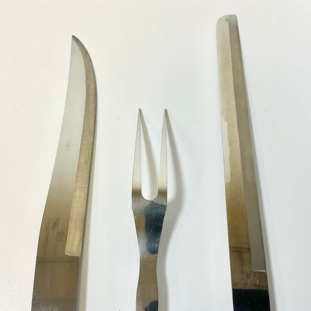 1950s Vintage English Boho Chic Sheffield Bakelite Handled Carving Cutlery - Set of 3 For Sale - Image 11 of 14