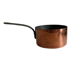 Circa 1890s, "A La Ménagère (1863-1899) B. Bonne Nouvelle 20" Antique French Copper Pot - "Arrow" Shape Handle