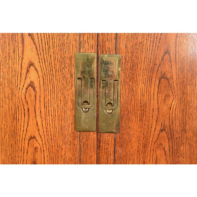 Wood Henredon Mid-Century Modern Campaign Oak Armoire Dresser or Gentleman's Chest, Circa 1970s For Sale - Image 7 of 14