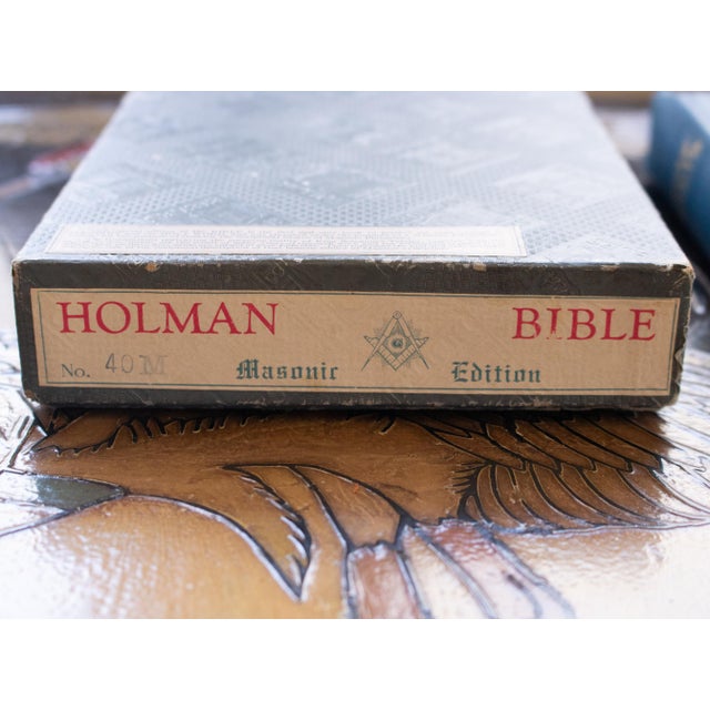 1930s C. 1930-1940s Masonic Edition of the Holy Bible in Original Box, Windsor Lodge, Embossed Sealed, Numbered and Signed For Sale - Image 5 of 18