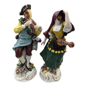 1750s Ranelagh Masqueraders England Chelsea Sprimont Porcelain Figurines - Set of 2