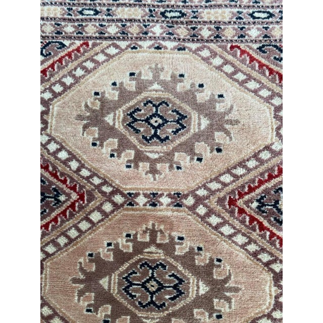 Vintage Pakistani Rug, 1980s For Sale - Image 11 of 18