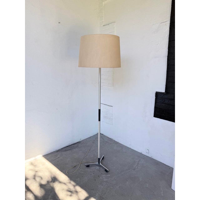 Vintage Chrome Tripod Floor Lamp, 1970s For Sale - Image 9 of 18
