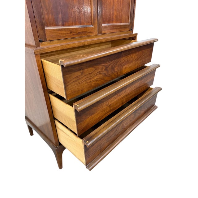 Mid-Century Modern Lane Rhythm Walnut Armoire For Sale In Philadelphia - Image 6 of 6