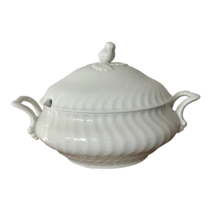 Mid 20th Century Kaiser Soup Tureen in Romantica Pattern