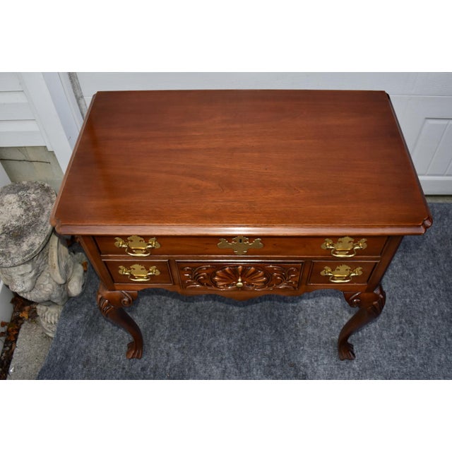 Councill Craftsmen Mahogany Lowboy Vintage Chippendale Console Shell Carved For Sale - Image 16 of 17