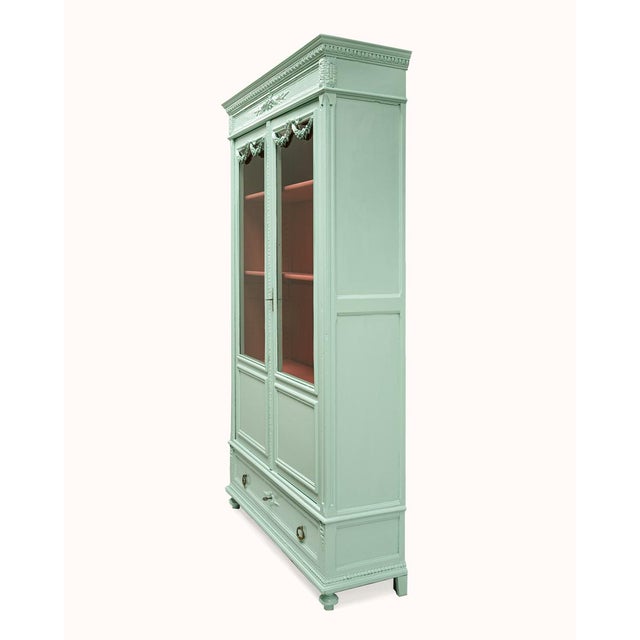 Louis XVI Style Mint Green Showcase Vitrine For Sale - Image 10 of 12