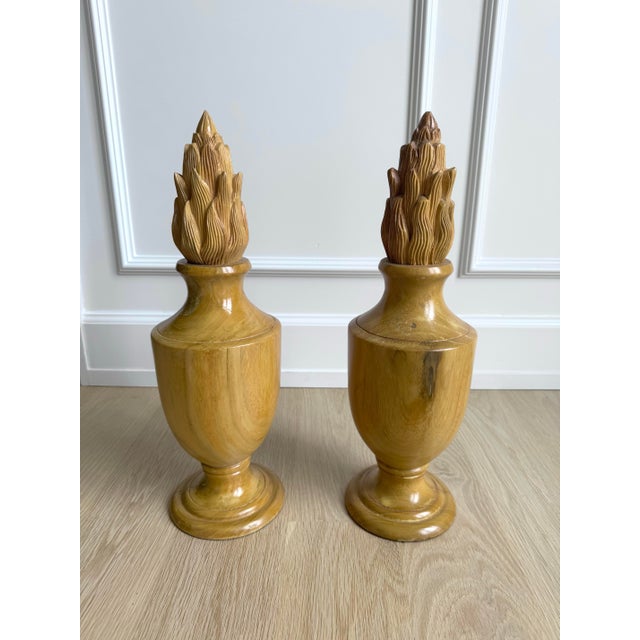 1970s Pair of Handcrafted Turned Wood Urns With Hand-Carved Flame Finials, Sculptural Organic Modern Decorative Objects For Sale In Chicago - Image 6 of 12