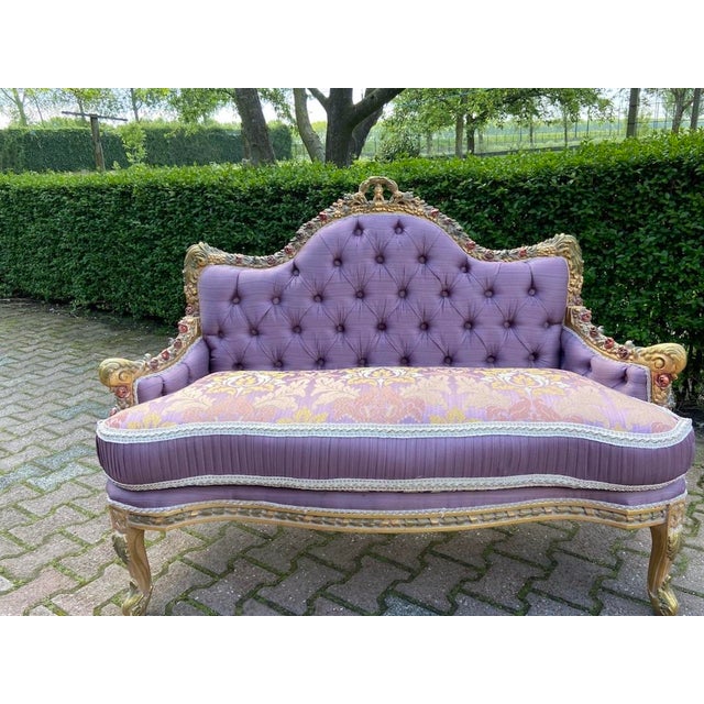 Wood 1980 French Louis XVI Gilt Purple Damask Settee 1Pc For Sale - Image 7 of 15