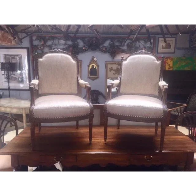 Brown 19th Century French Walnut Arm Chairs With Wreath & Ribbon Motif - A Pair For Sale - Image 8 of 8
