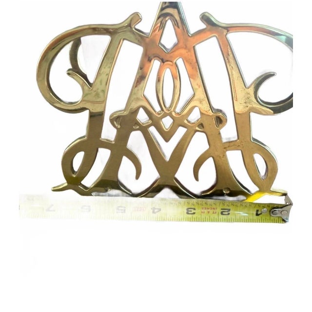 1970s Colonial Williamsburg Queen Anne Cypher Brass Bookends - Pair For Sale - Image 5 of 7