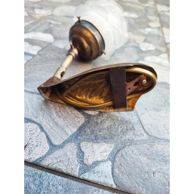 1940s Art Deco Brass Wall Lamp, 1930s For Sale - Image 5 of 7