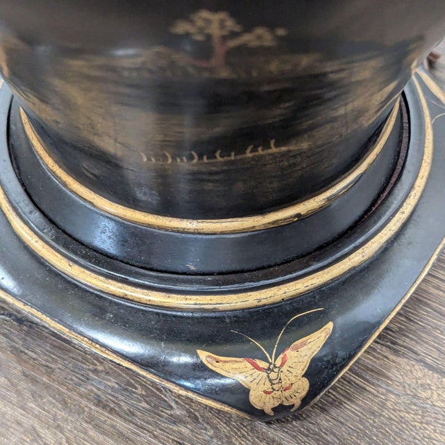 Chinoiserie Style Black Lacquer Table Lamp With Gilt Decoration For Sale In San Francisco - Image 6 of 6