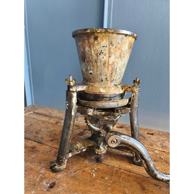 Paint Pigment Grinder, Early 20th Century For Sale - Image 9 of 18