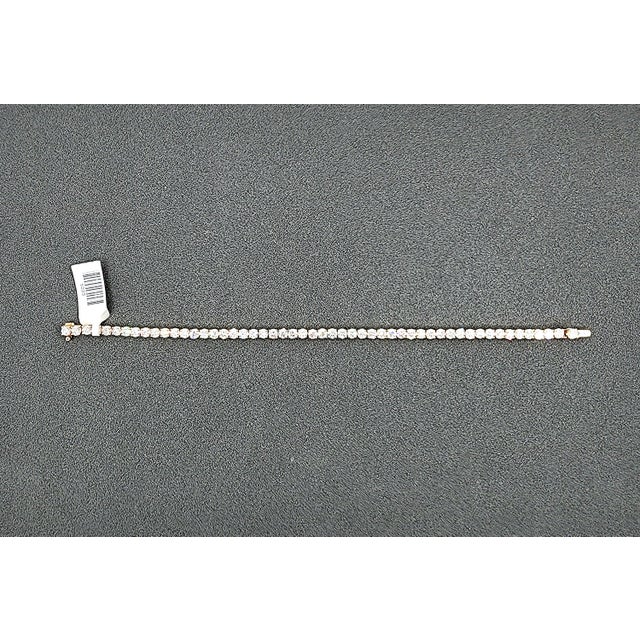 7.93 Ct Diamond Tennis Bracelet For Sale - Image 9 of 9