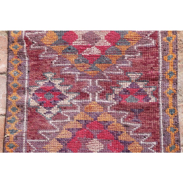 1950's Vintage Herki Hand-Knotted Hallway Runner Rug - 2′8″ × 11′9″ For Sale - Image 9 of 12