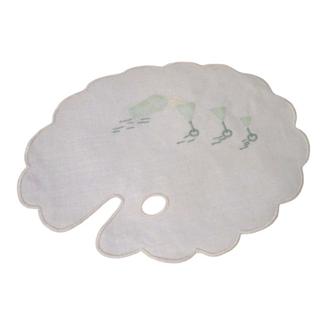 1960s Artist Palette Shaped Cocktail Napkins With Applique Martini Glasses and Shaker- Set of 4 For Sale - Image 4 of 12