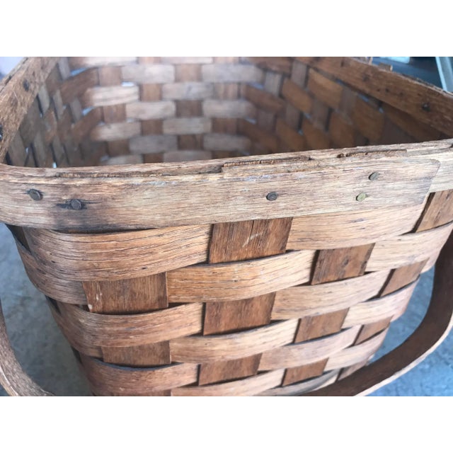 1970s Large Bentwood Oak Basket Picnic Basket With Eagle For Sale - Image 9 of 9