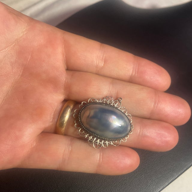 Coque De Perle (French for "Pearl Shell") Is an Antique Faux Pearl Crafted During the Georgian Era For Sale In South Bend - Image 6 of 6