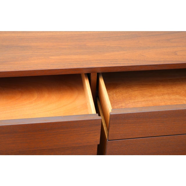 Mid-Century Modern 6-Drawer Walnut Dresser by United Furniture | Refinished Credenza, Circa 1960s For Sale In Los Angeles - Image 6 of 18