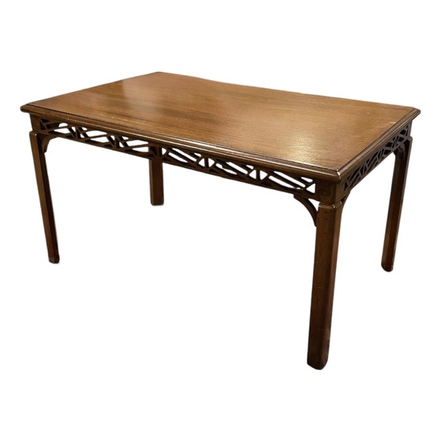 Mid Century Chinese Chippendale Fretwork Cocktail Table For Sale