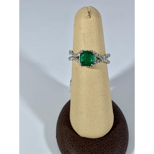 Emerald 1.3 Carat Cushion Cut Emerald and 1.2 Carat Diamond Ring 14 Karat White Gold For Sale - Image 8 of 18