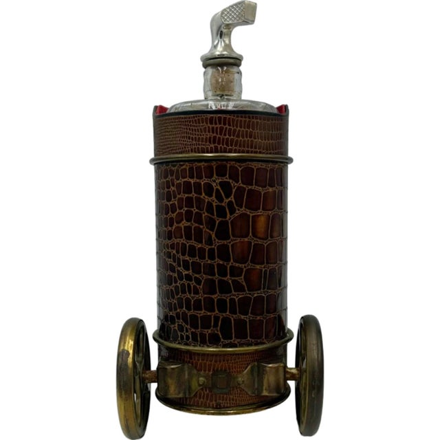 Mid 20th Century Vintage Brown Faux Croc Golf Caddy Musical Cocktail Decanter Bottle & Holder For Sale - Image 5 of 12