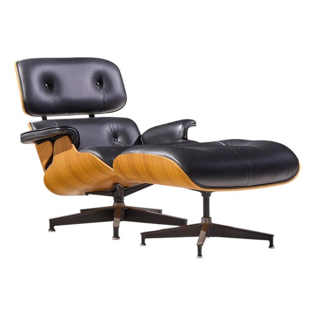 Charles & Ray Eames for Herman Miller Eames Mid Century Walnut Lounge Chair and Ottoman For Sale