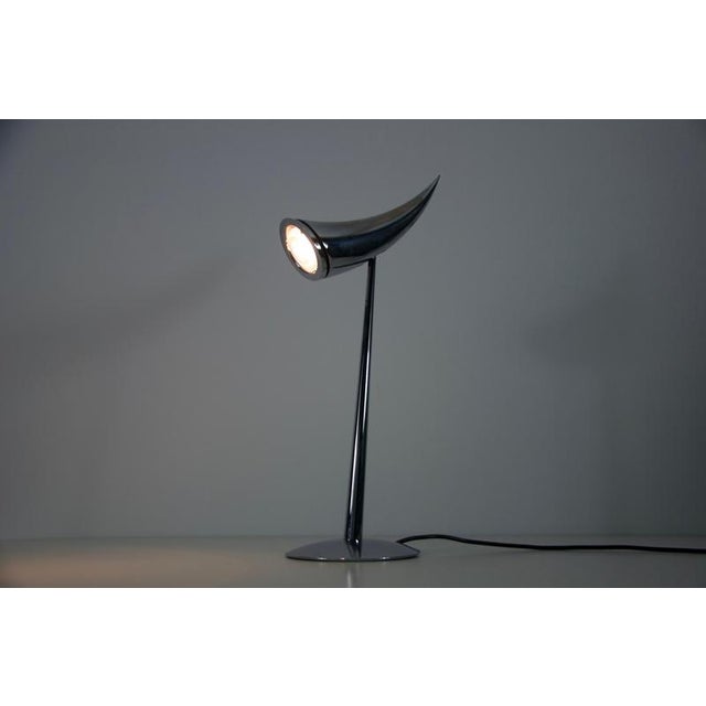 Ara Table Lamp attributed to Philippe Starck for Flos, Italy, 1988 For Sale - Image 3 of 10