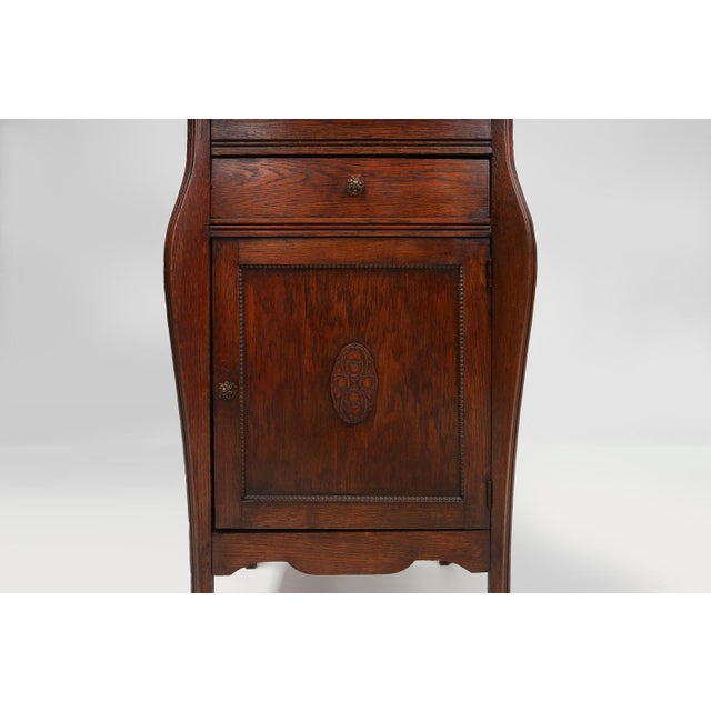Art Nouveau Night Stand in Oak, France, 1890s For Sale - Image 4 of 16