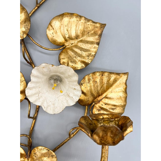 Vintage Italian Gilt Tole Floral Wall Sconces, Pair With White Trumpet Flowers – Hollywood Regency / Italian Provincial For Sale - Image 13 of 15