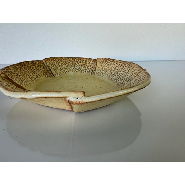 1990s 1990's S. Hubbard Organic Artistic Pottery Decorative Plate For Sale - Image 5 of 9