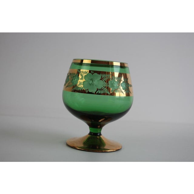 1950s Vintage Bohemian Green and Gold Gilded Glasses, 1950s, Set of 6 For Sale - Image 5 of 13