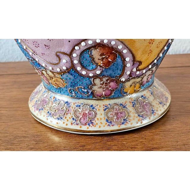 Vintage Satsuma Vase Pitcher With Gold Handle – 20th Century Chinoiserie, Hand-Painted For Sale - Image 17 of 17