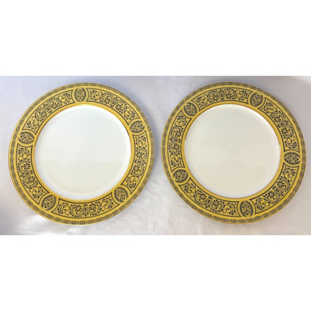 Vintage 'Golden Damask' Fine China Made in Japan- Miscellaneous 21 Piece Set For Sale - Image 11 of 18