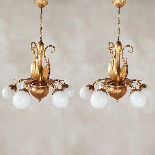 Mid-Century Hollywood Regency French Gold Patinated Lamps with Leaves, 1960s, Set of 2 For Sale - Image 10 of 10