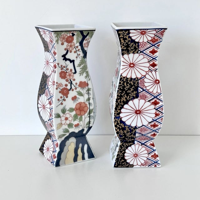 Vintage MCM Japanese Imari Porcelain Square Waisted Vases-Set of 2 For Sale In Orlando - Image 6 of 8